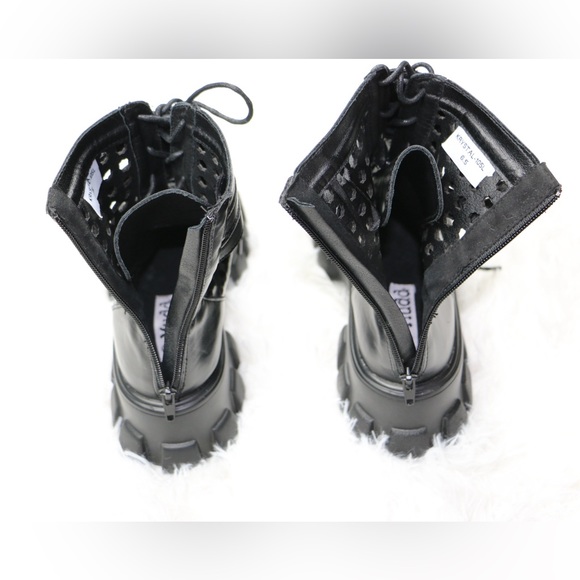 Mudd KRYSTAL-105L Women’s Black Combat Boots Size 6.5 Chunky Platform Lace-Up - Picture 3 of 11